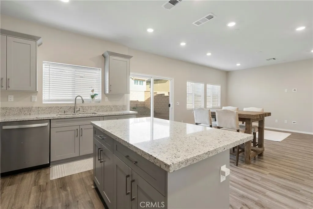 6324 Autumn Leaf, Jurupa Valley, California 92509 home-pic-25